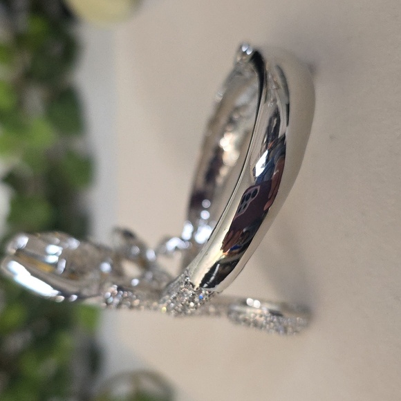 Bling! Vintage Silver CZ Statement Clamper Hinge Bracelet - Picture 3 of 8